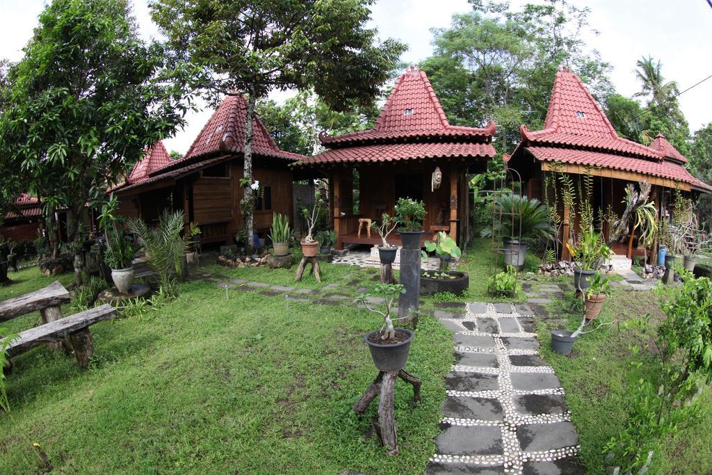 Omah Garengpoeng Guest House Magelang Habitación foto