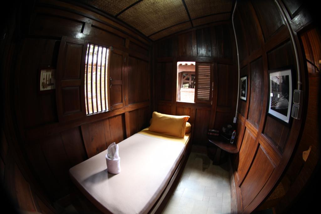 Omah Garengpoeng Guest House Magelang Habitación foto