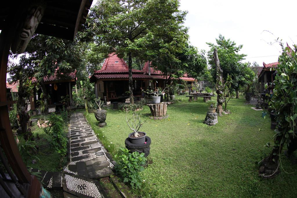 Omah Garengpoeng Guest House Magelang Habitación foto