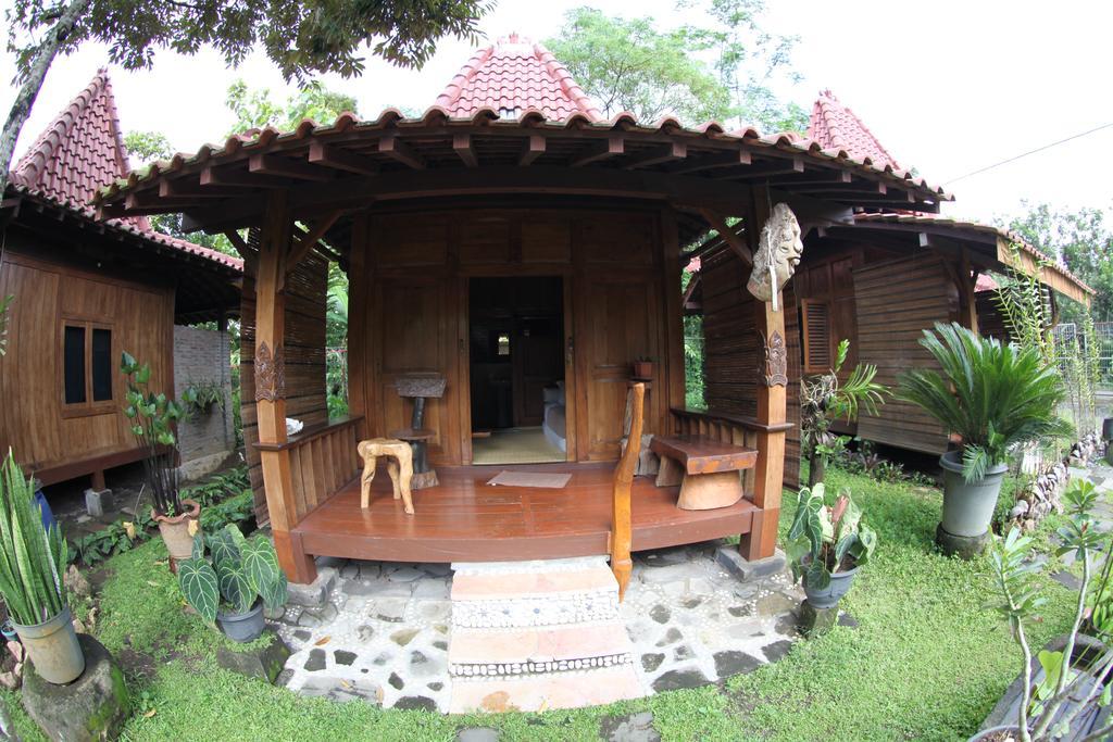 Omah Garengpoeng Guest House Magelang Habitación foto
